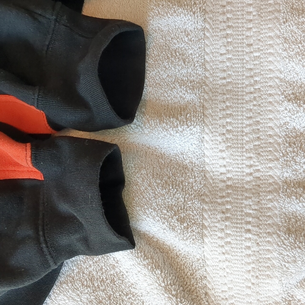 Harley-Davidson Black and Orange pullover Sweatshirt - Picture 16 of 16